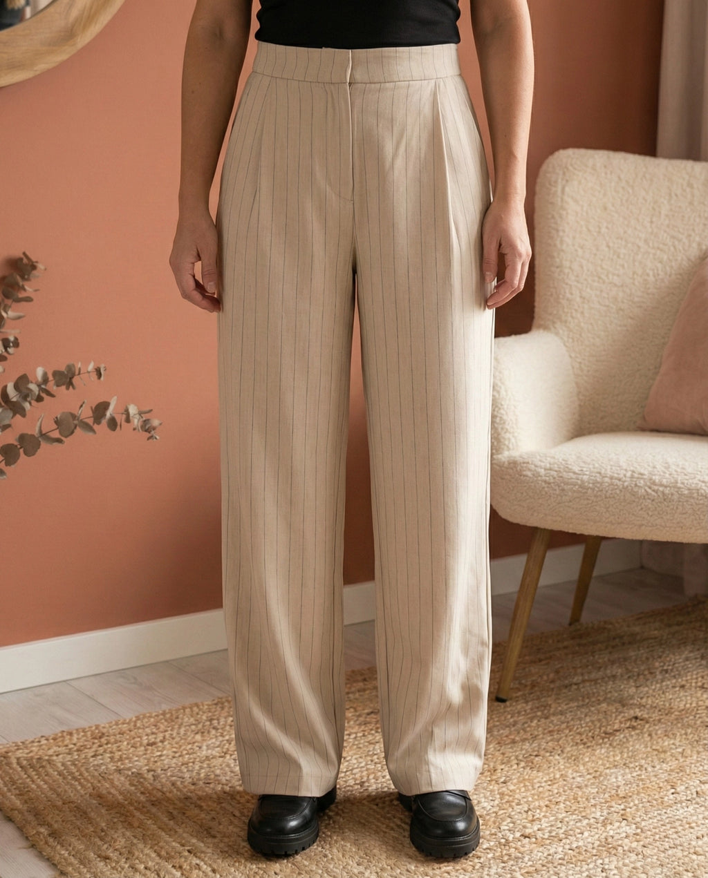 Pantalon Léon taupe à rayures noires
